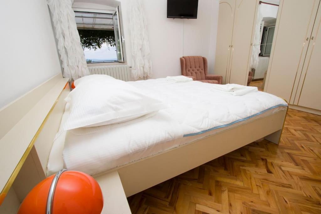 Holiday Home Makarska Kültér fotó