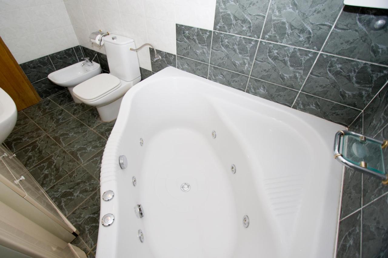 Holiday Home Makarska Kültér fotó